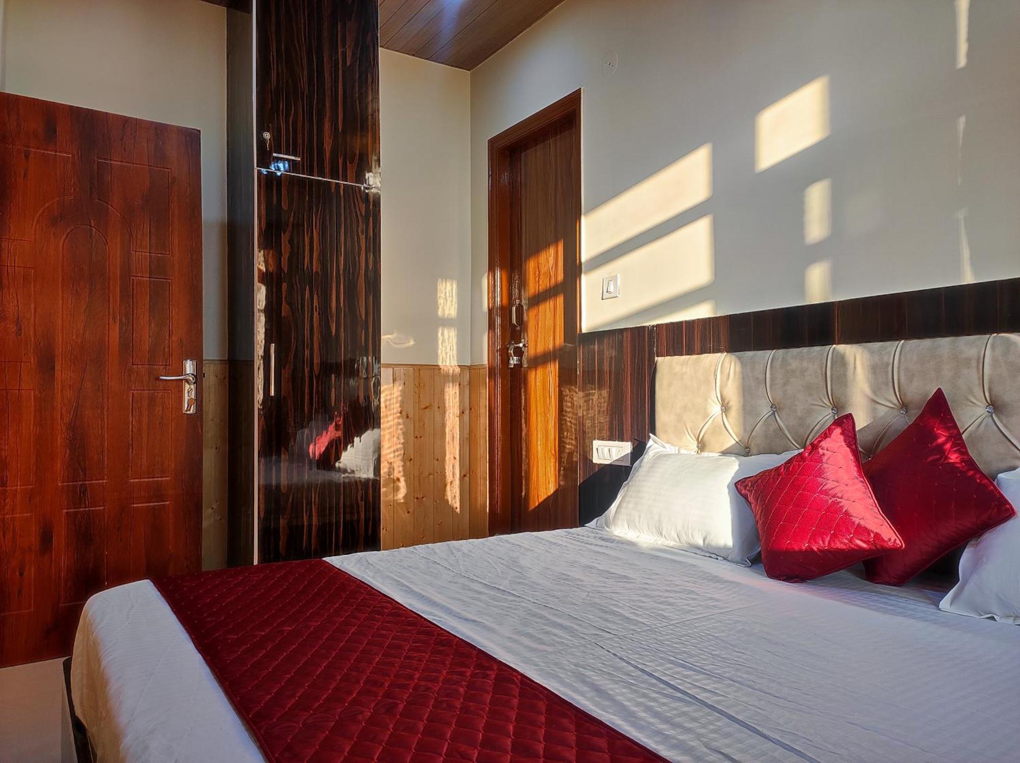 Vintage Woods Inn شيملا المظهر الخارجي الصورة