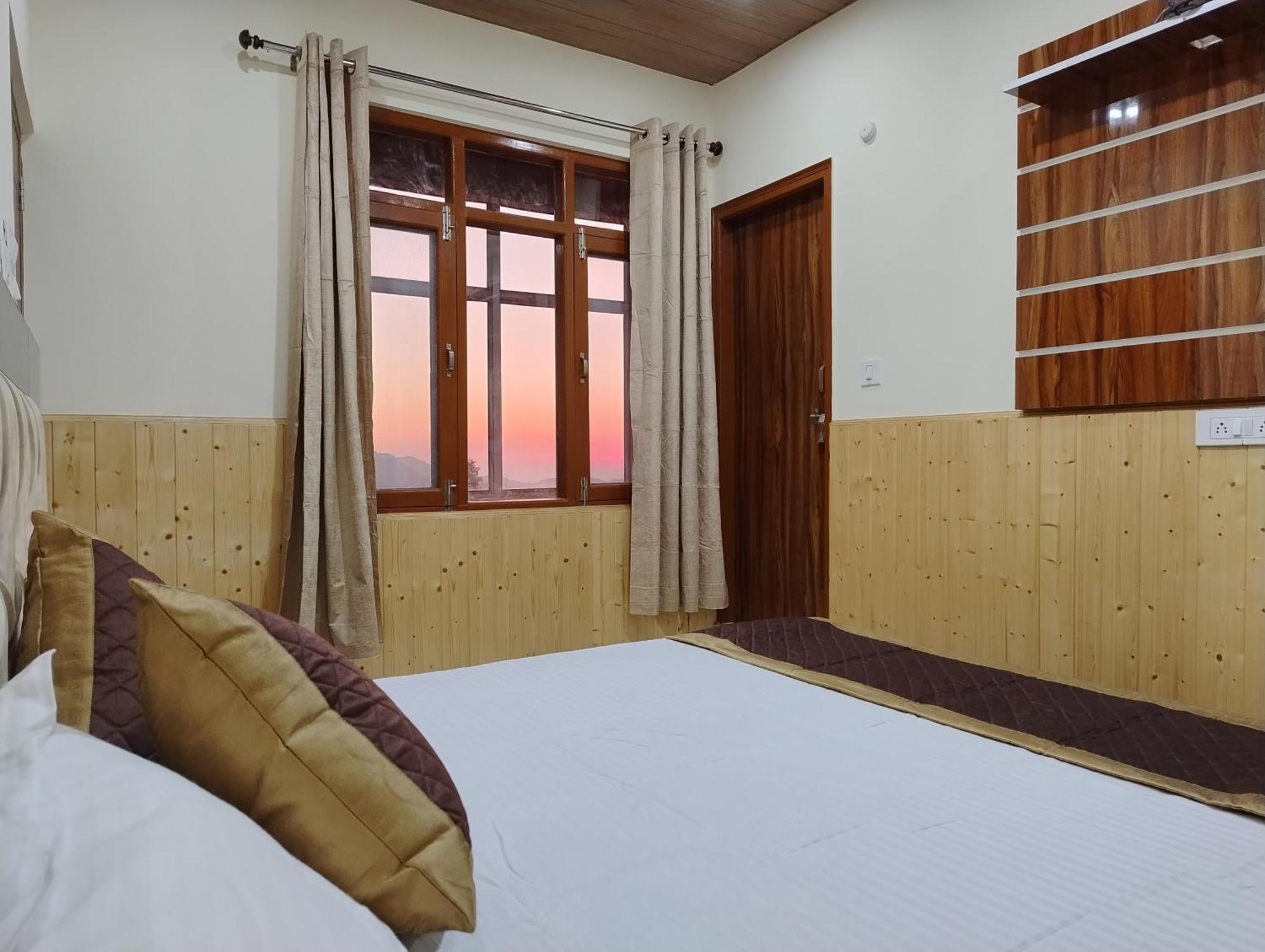 Vintage Woods Inn شيملا المظهر الخارجي الصورة